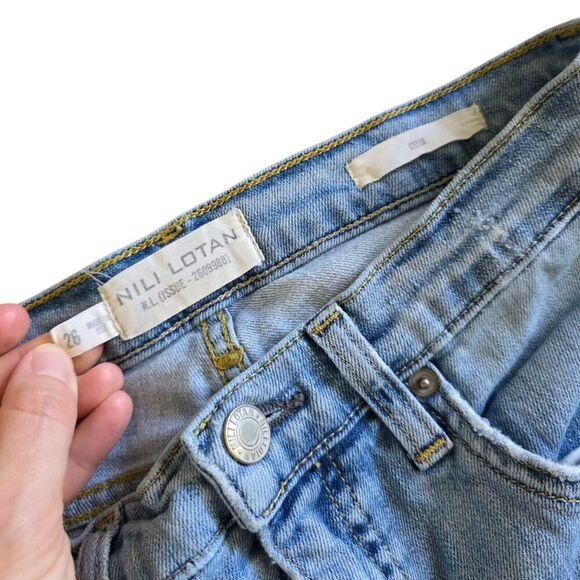 Nili Lotan Light Blue Wash Celia Straight Jeans 26 - Picture 3 of 4